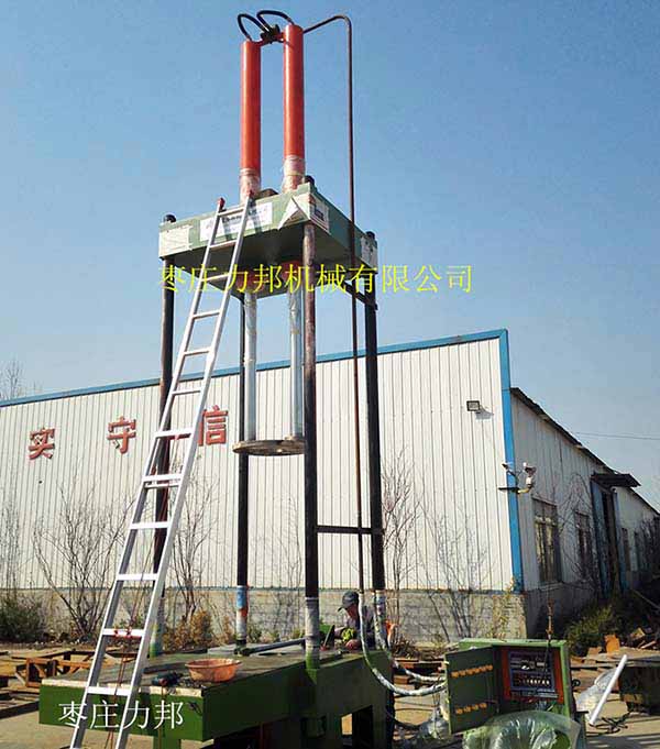 軟木成型液壓機實物圖